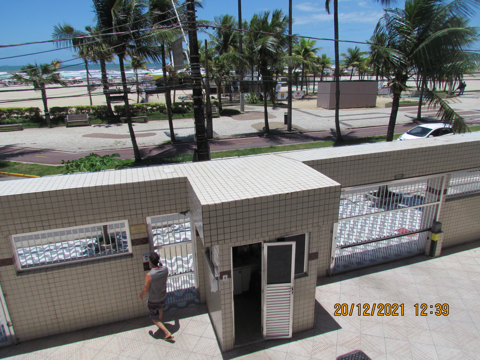 Vendo e Alugo temporada apto frente para o mar na Praia Grande, Aviação.