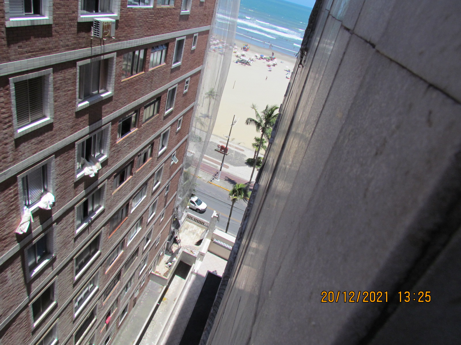 Vendo e Alugo temporada apto frente para o mar na Praia Grande, Aviação.